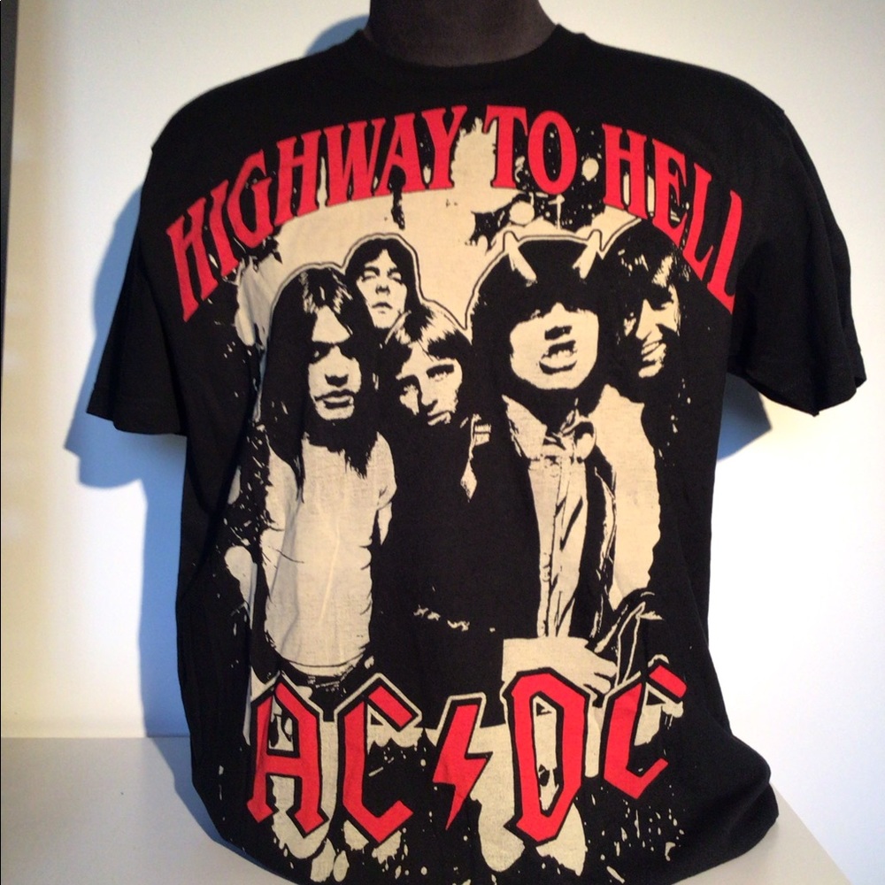 Men’s AC/DC T-shirt